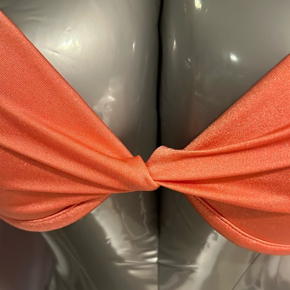 Victoria’s Secret bathing suit bikini top Sz 32B - Picture 3 of 10